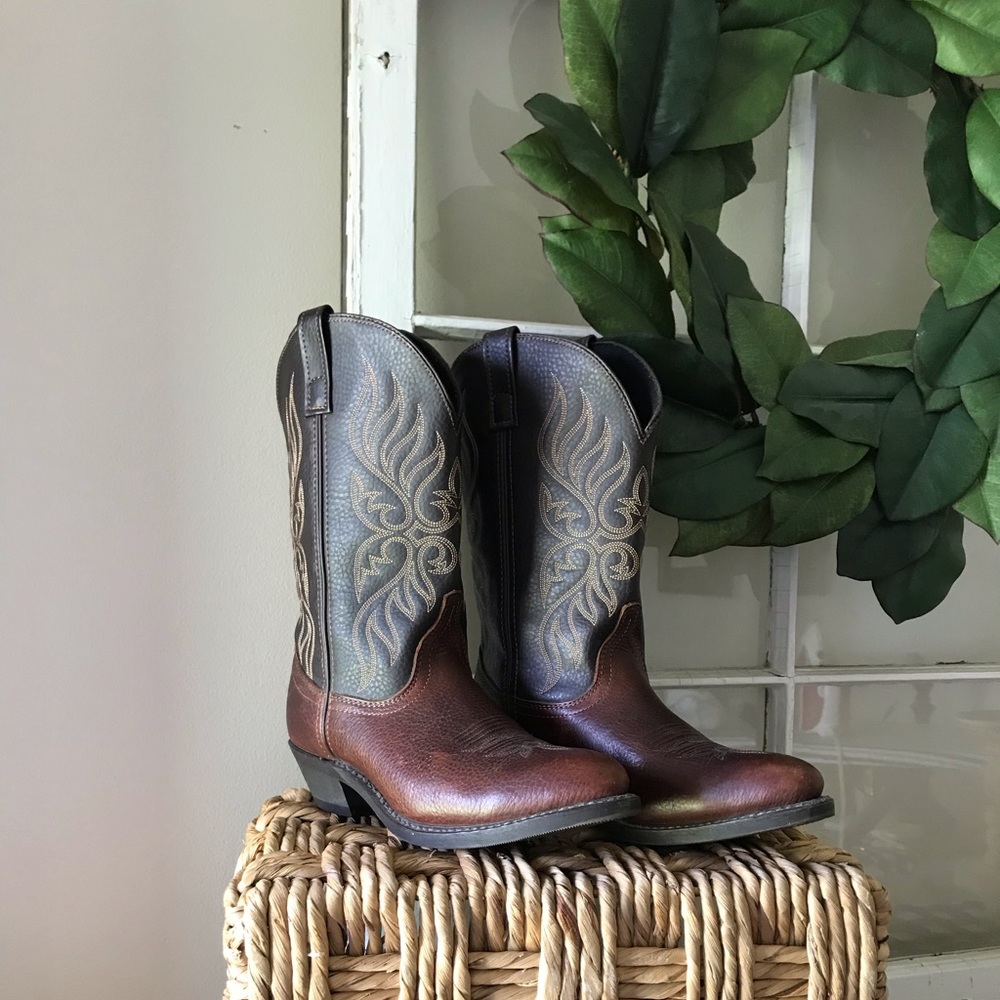 Laredo Women’s Size 9.5 Cowboy Boots